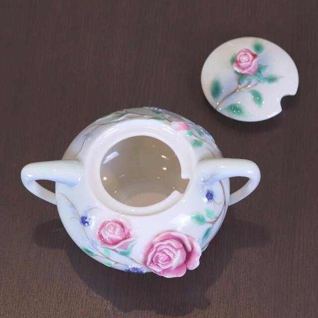 中古】ROYAL DOULTON（ロイヤルドルトン）フランツコレクション ピンク