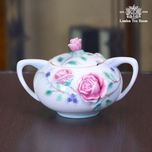 中古】ROYAL DOULTON（ロイヤルドルトン）フランツコレクション ピンク