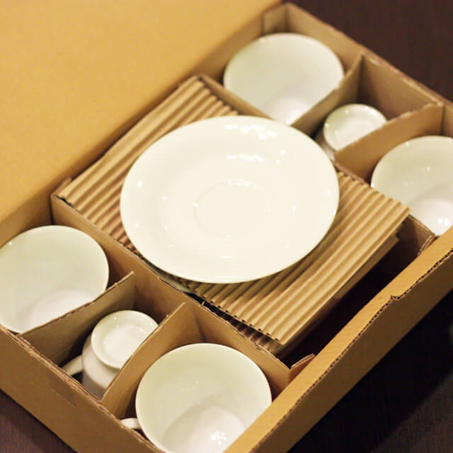 ボーンチャイナ カップ＆ソーサー6客 ティーカップ ナルミ NARUMI