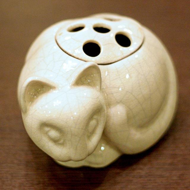 中古】Tiffany（ティファニー）小猫ポプリホルダー(香炉) 磁器 tf-88