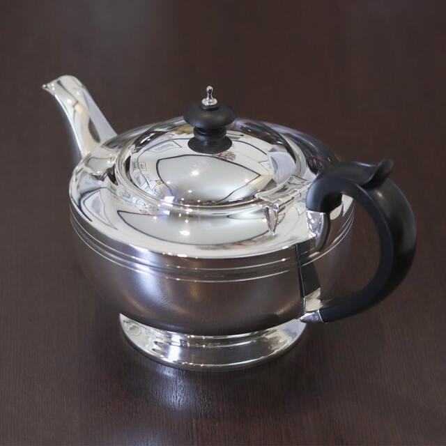 新古品】WEDGWOOD(ウェッジウッド) 家庭用3点ティーセット w-028 箱