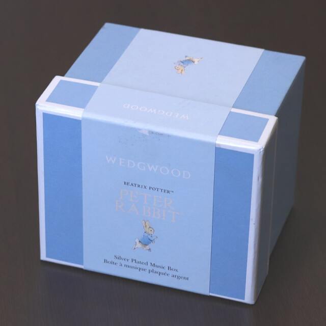 【中古】WEDGWOOD(ウェッジウッド) ピーターラビット オルゴール w-029 箱付き 【アンティーク】【イギリス製】《2025/2/27掲載》