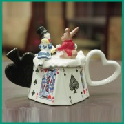 【中古】不思議の国のアリス COLL-125【英国（イギリス）】【未使用】【装飾ティーポット】