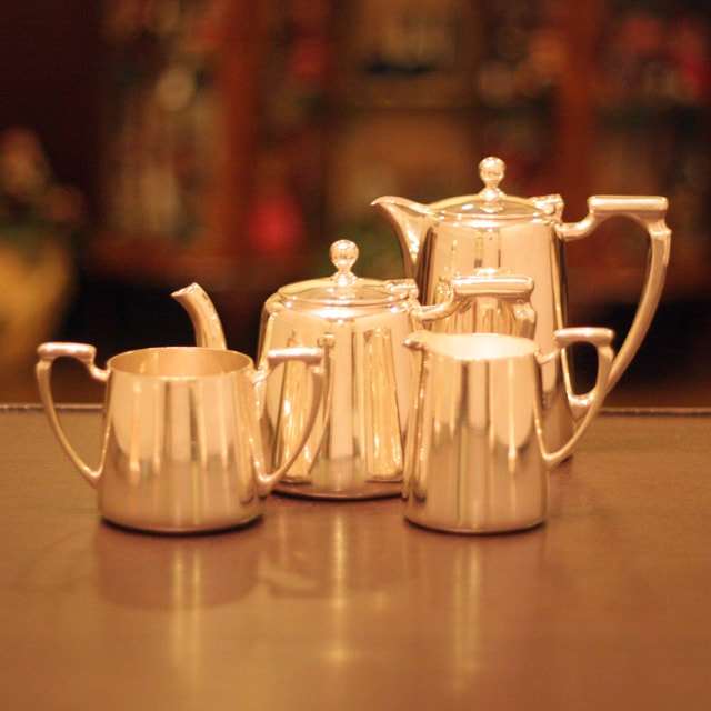 Mappin&Webb(マッピン&ウェッブ)ホテル用4点ティーセット MW-97【アンティーク】【中古】【イギリス製】【シルバープレート】