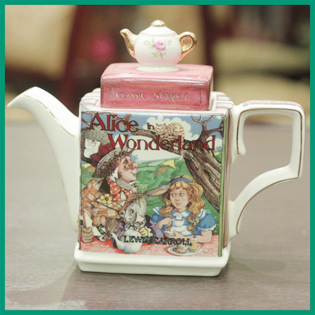 【中古】お茶会コレクタブルティーポット COLL-119【英国（イギリス）】【未使用】【装飾ティーポット】アンティーク