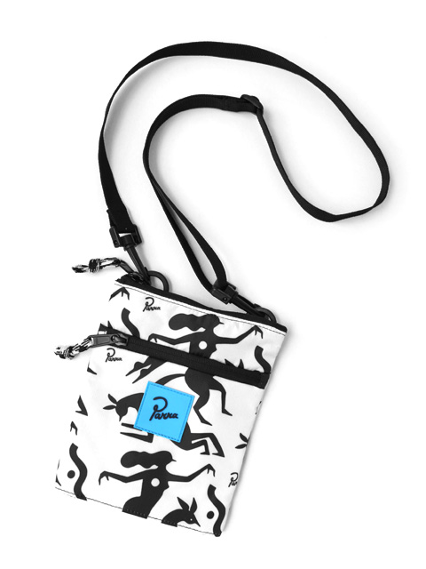 by Parra　pouch workout woman horse