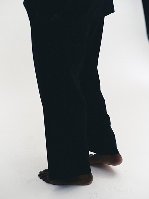 SEDAN ALL-PURPOSE　Travel Slacks