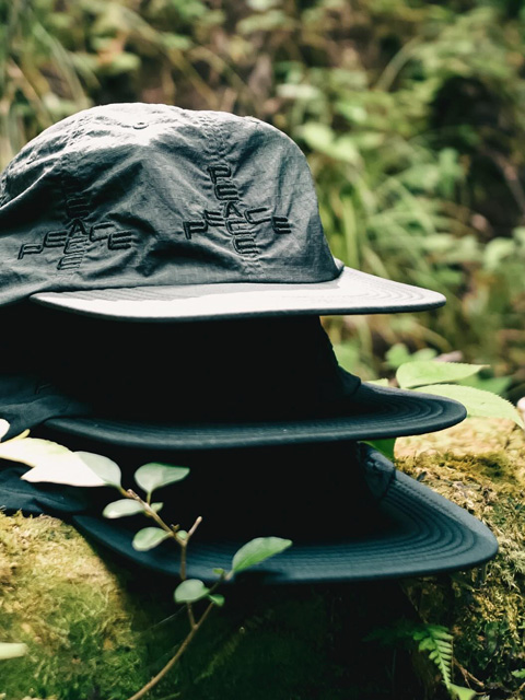 GARBAGE SOFT BRIM 6 PANEL CAP -MORE PEACE-