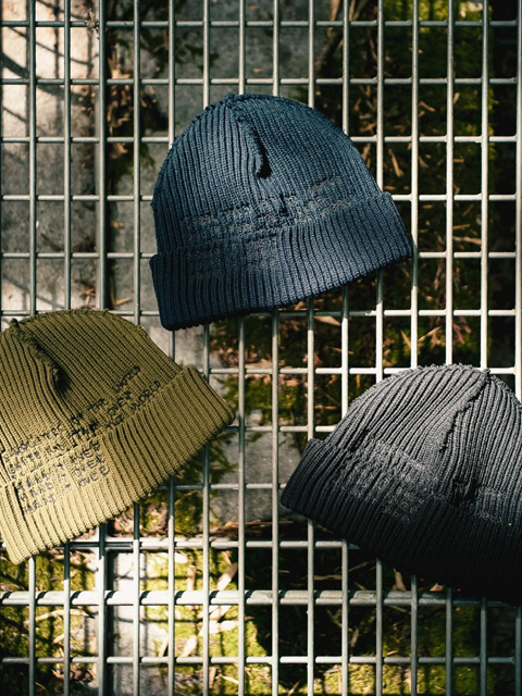 GARBAGE INSIDE OUT CUFF BEANIE