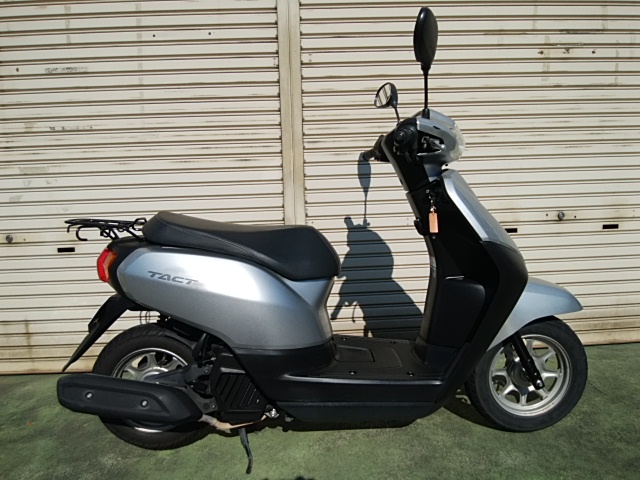 ホンダ タクトベーシック (AF79) シルバー 中古車