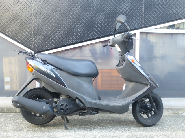 スズキ アドレスV125 (CF46A) ガンメタ 中古車