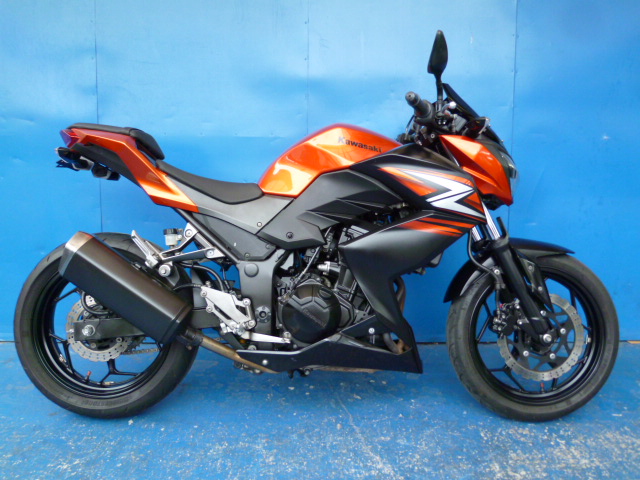 カワサキ Z250 2013年 オレンジ 中古車