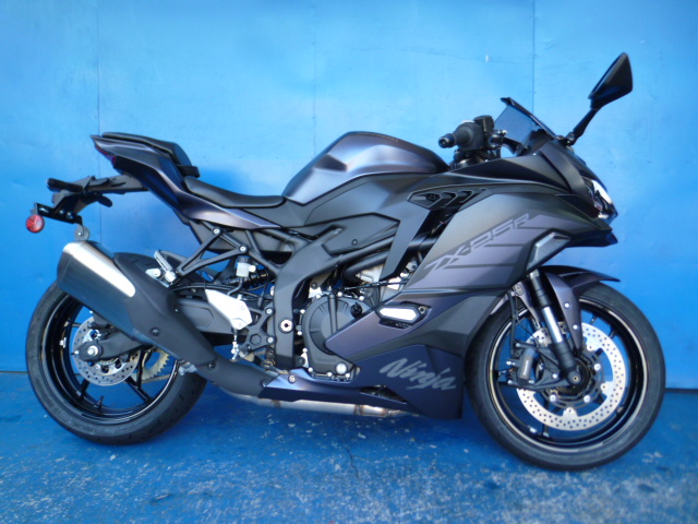 カワサキ ZX-25R 2025年 グレー 中古車 バイク＆ホバークラフト専門店