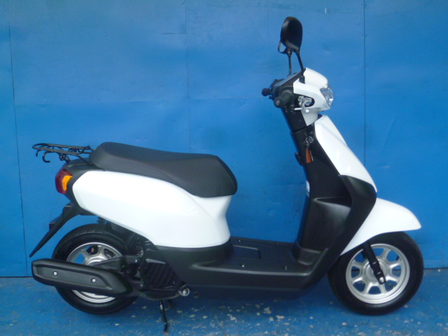ホンダ タクトベーシック (AF79) ホワイト 中古車