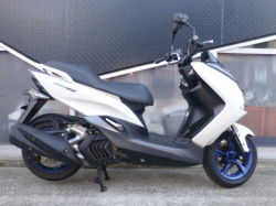 ヤマハ マジェスティS (SG52J) ホワイト 中古車