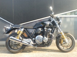ホンダ CB1100RS（SC65）ブラック 2017 レンタルバイク販売