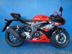 スズキ GSX-R125 (DL33B) レッド