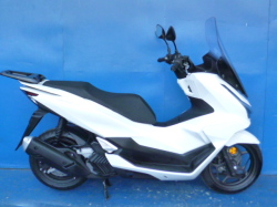 ホンダ PCX125 (JK05) ホワイト 中古車 バイク＆ホバークラフト専門店