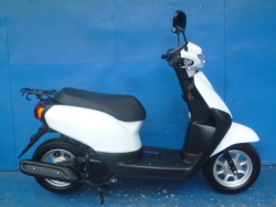 ホンダ タクトベーシック (AF79) ホワイト 中古車