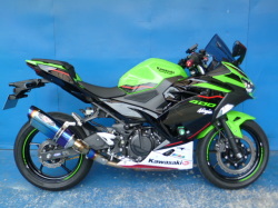 カワサキ Ninja400 (EX400L) 2022年 グリーン  中古車　