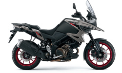 スズキ '25 Vストローム1050 グレー 新車
