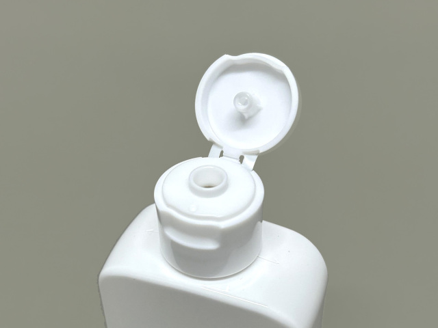 お試し60ｍLのキャップ拡大写真