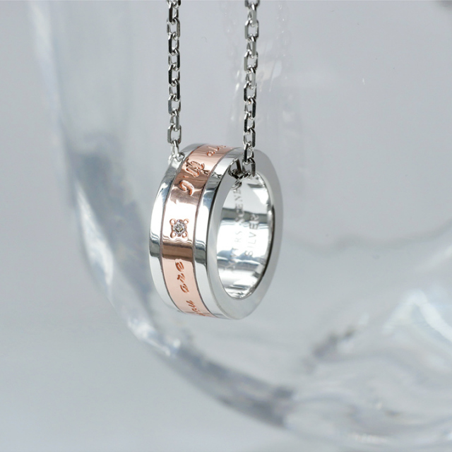 ダイヤモンドペアネックレス