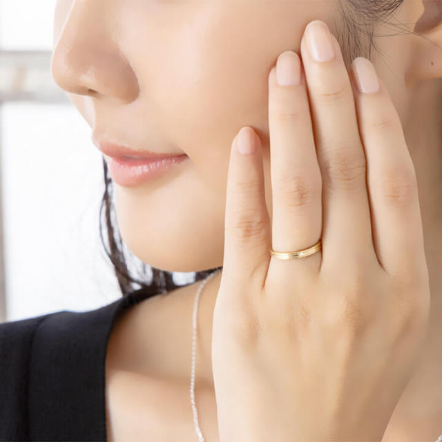 素材と誕生石が選べるペアリング