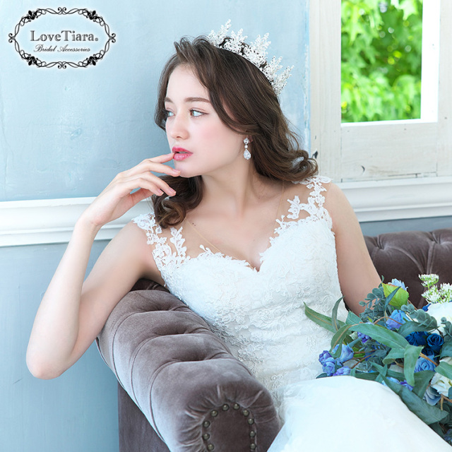 クラウンティアラ・アウトレット 着用イメージ