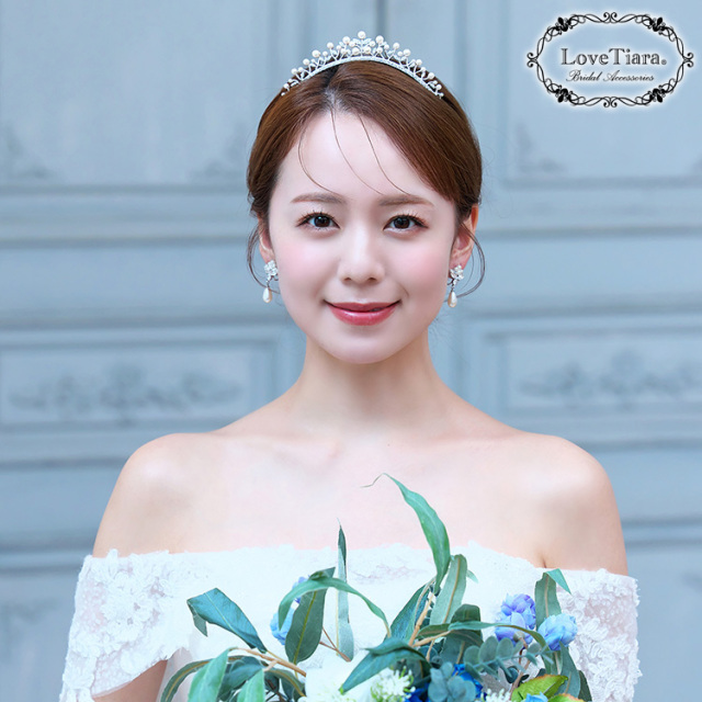 パールフルールコームティアラ 着用イメージ