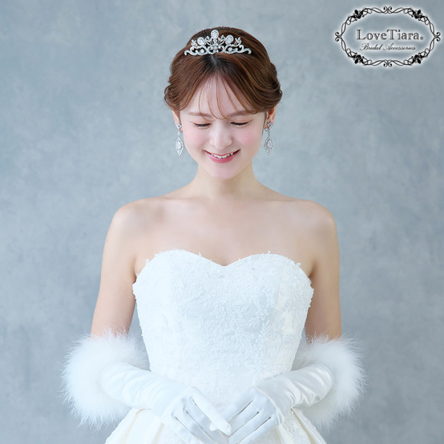 ティアラ　ウエディング　ブライダル　結婚式