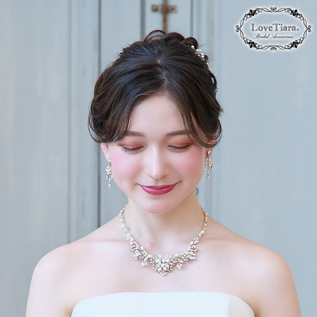 イザベラ淡水パールネックレス＆イヤリング／ピアスセット・アウトレット・ゴールドの着用イメージ