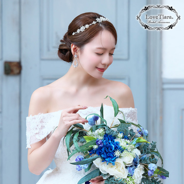 カチューシャ【フェリシティ】・アウトレットの着用イメージ