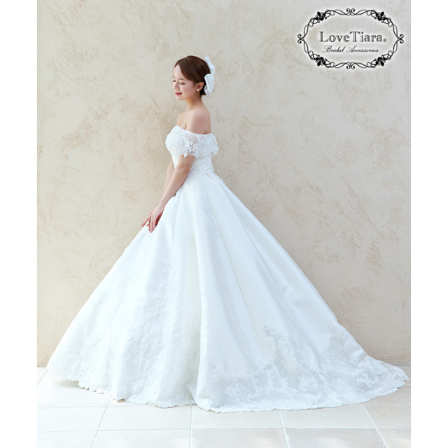 ローズイヤリング・ピアス 着用イメージ