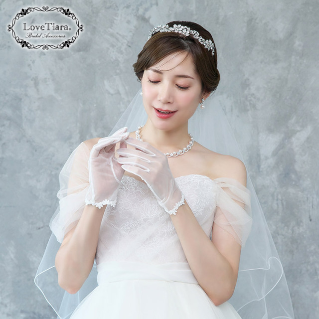 オーガンジーグローブ【タイニーフラワー】 着用イメージ