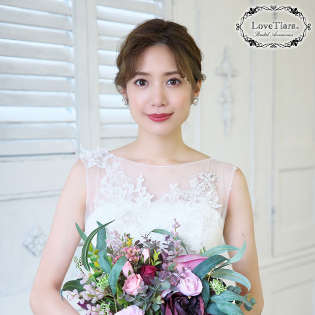 カメリアパールイヤリング／ピアス 着用イメージ