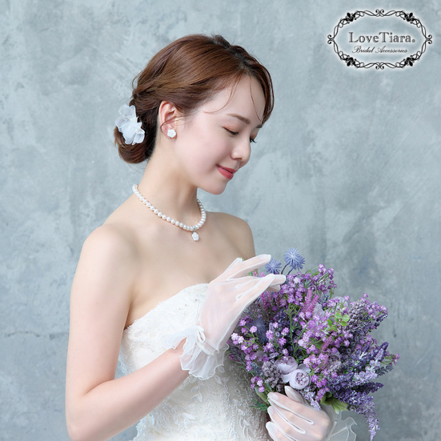 白蝶貝パールネックレス＆イヤリング／ピアスセット 着用イメージ