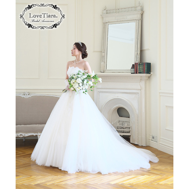 白蝶貝パールネックレス＆イヤリング／ピアスセット 着用イメージ