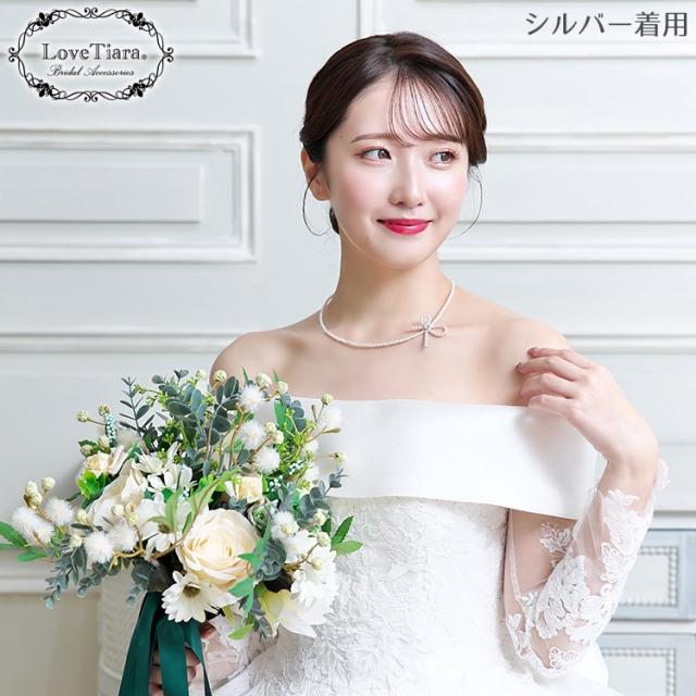 プティリボンパールネックレス 着用イメージ