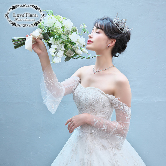 アラベスクジルコニアネックレス＆イヤリング／ピアスセット