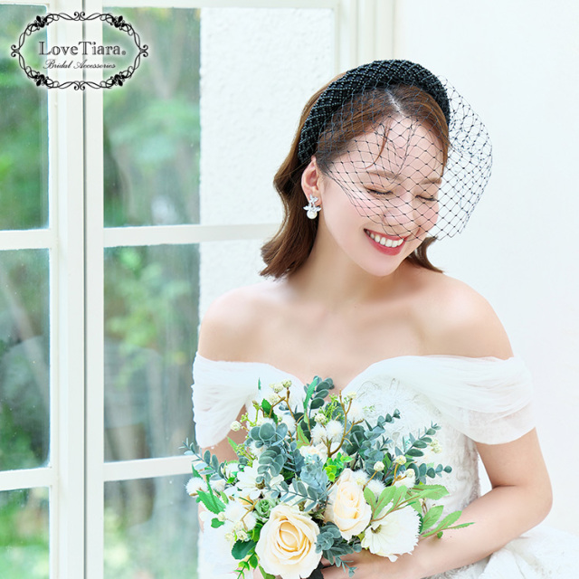 パピヨンパールジルコニアピアス 着用イメージ