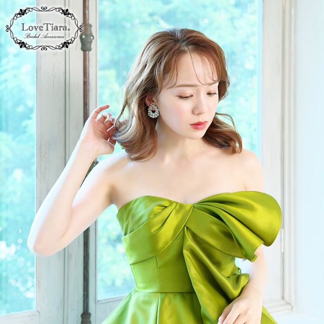 マギージルコニアイヤリング／ピアス 着用イメージ