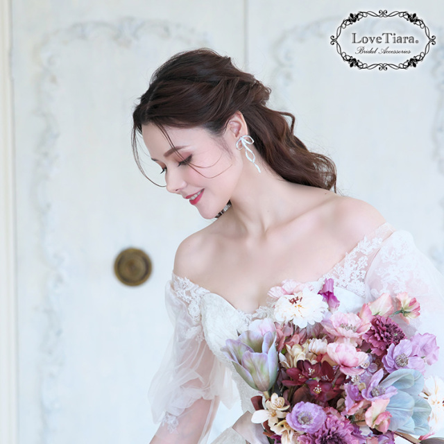 リュバンジルコニアイヤリング／ピアス 着用イメージ