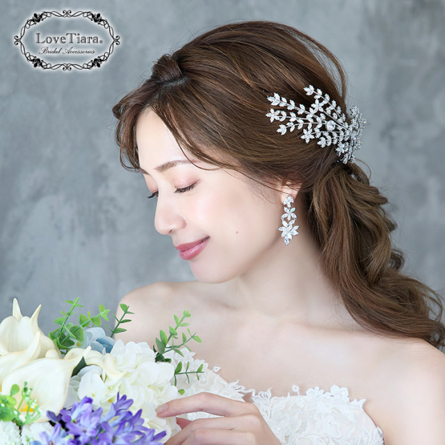 アビージルコニアイヤリング／ピアス 着用イメージ