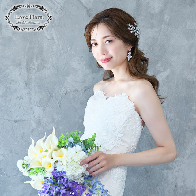 アビージルコニアイヤリング／ピアス 着用イメージ