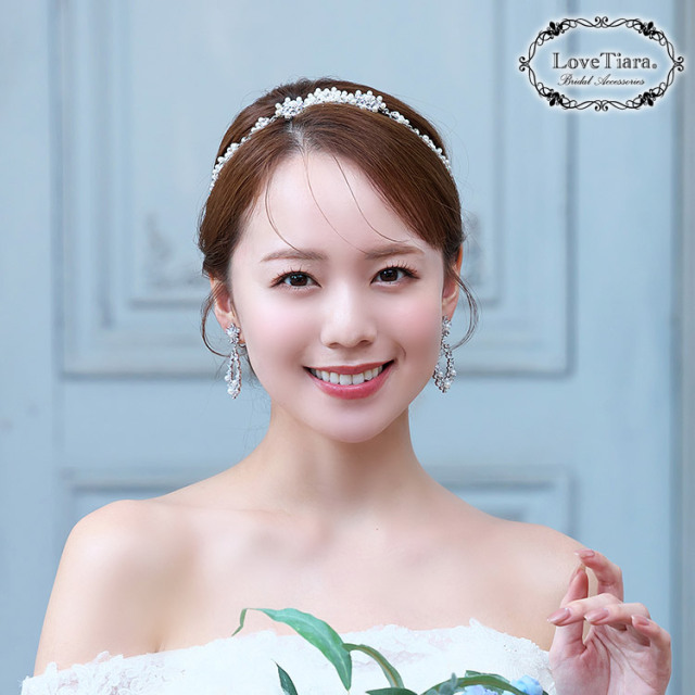 リースジルコニアイヤリング／ピアスの着用イメージ