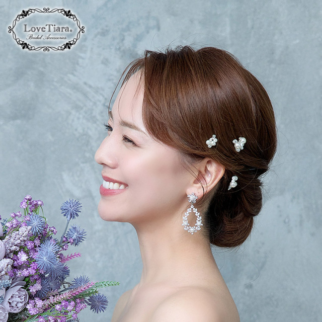 リースジルコニアイヤリング／ピアス 着用イメージ