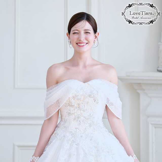 プリマジルコニアイヤリング／ピアス 着用イメージ