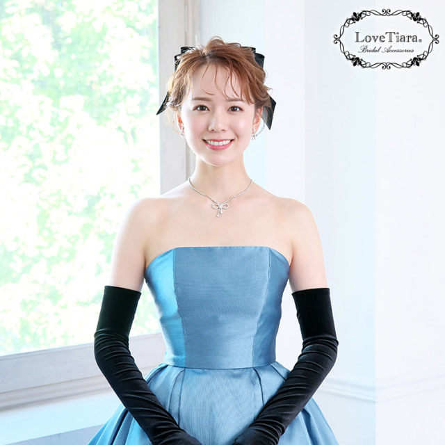 リボンクリスタルネックレスセット 着用イメージ