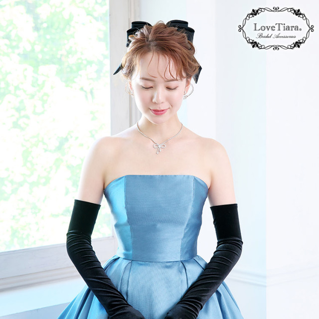 リボンクリスタルネックレスセット 着用イメージ